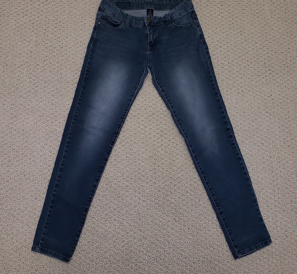 Celebrity Pink denim jeans 7 s juniors